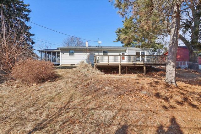 1105 Sequoia Trail, Madison, WI 53713