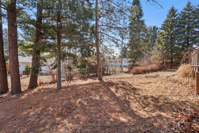 1105 Sequoia Trail, Madison, WI 53713