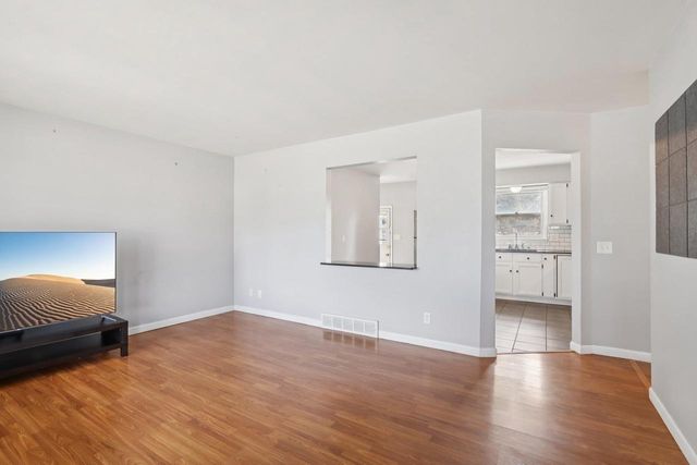 1105 Sequoia Trail, Madison, WI 53713