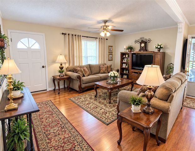 1033 Hickory Lane, Anderson, SC 29624