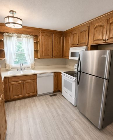 1033 Hickory Lane, Anderson, SC 29624
