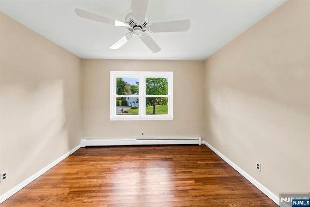 22 Marguerite Lane, Montville Township, NJ 07082