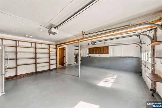 22 Marguerite Lane, Montville Township, NJ 07082