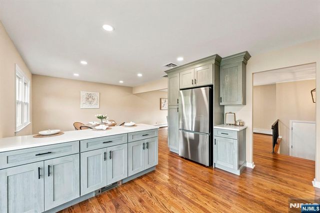 22 Marguerite Lane, Montville Township, NJ 07082