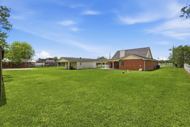 15432 Atwood Lane, Crosby, TX 77532