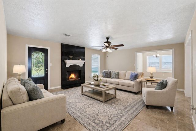 15432 Atwood Lane, Crosby, TX 77532