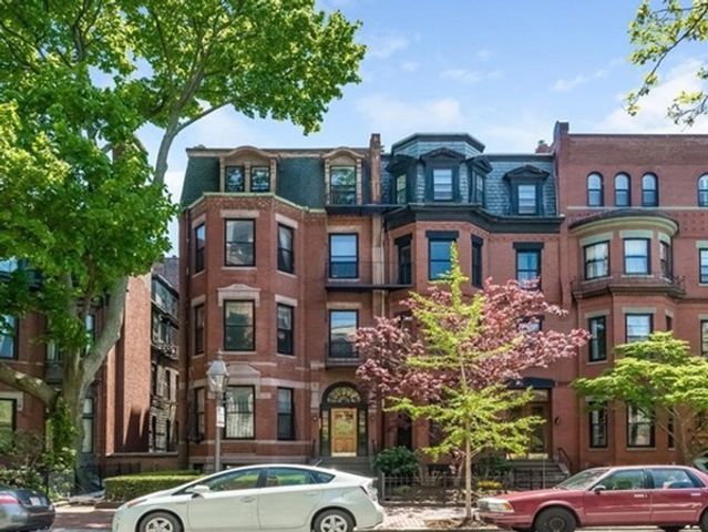 336 Marlborough 10, Boston, MA 02115