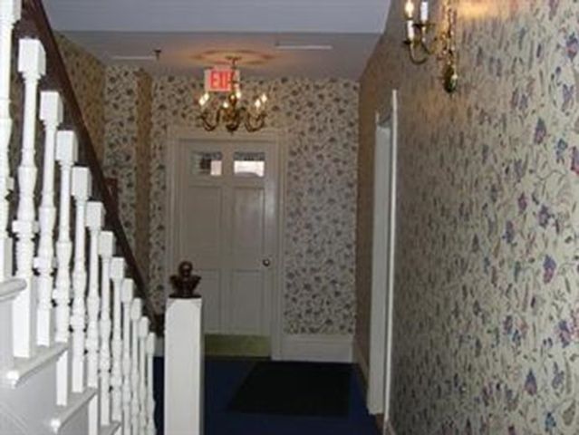 336 Marlborough 10, Boston, MA 02115