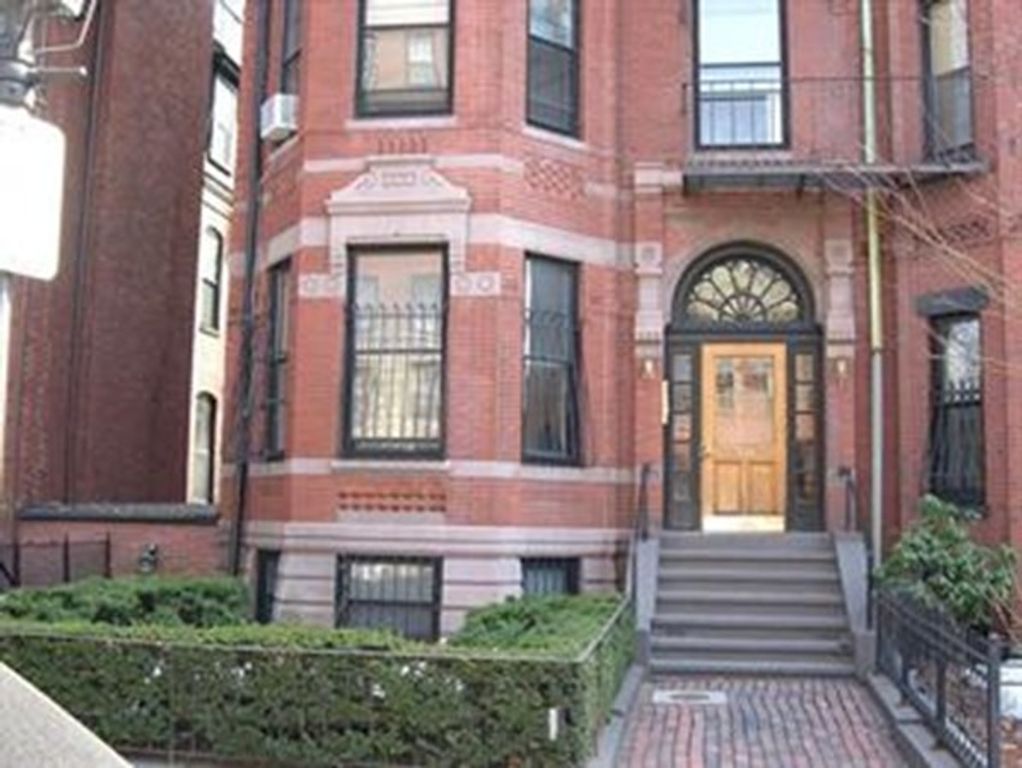 336 Marlborough 10, Boston, MA 02115