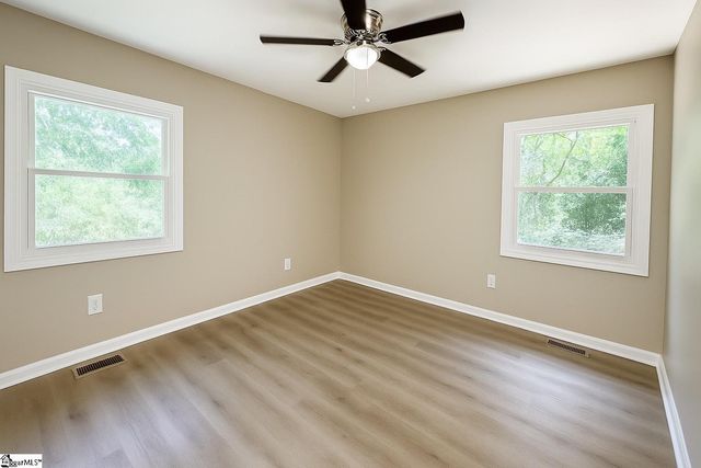 7 Woodhaven Drive, Liberty, SC 29657