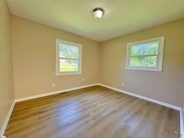 7 Woodhaven Drive, Liberty, SC 29657