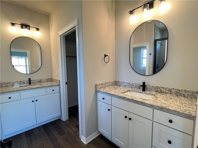 227 Tonya Loop, Huntsville, AR 72740