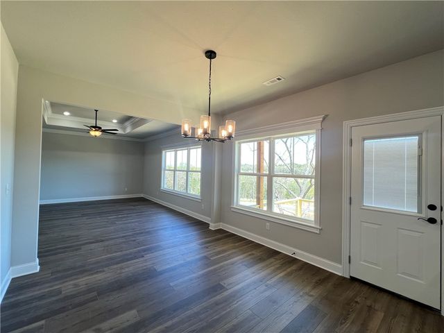 227 Tonya Loop, Huntsville, AR 72740