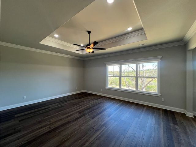 227 Tonya Loop, Huntsville, AR 72740