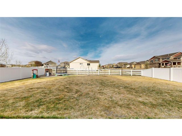 1325 87th Ave, Greeley, CO 80634