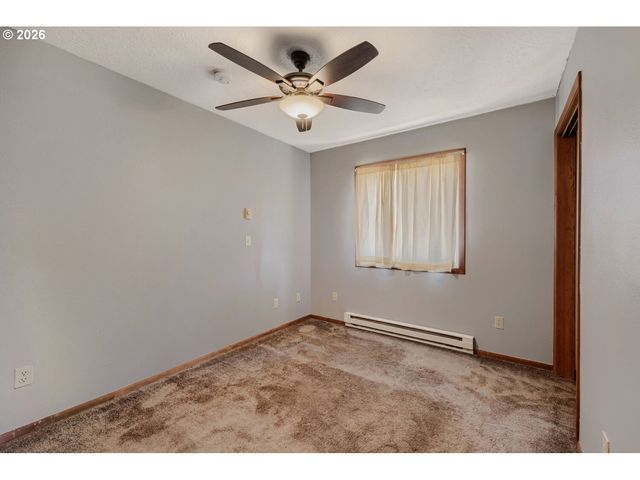 1107 Se 123RD Ave, Portland, OR 97233