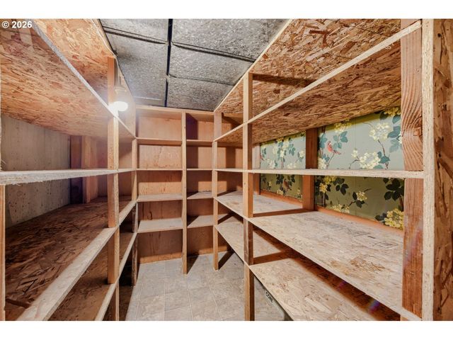 1107 Se 123RD Ave, Portland, OR 97233