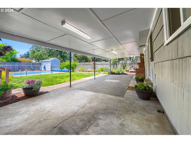 1107 Se 123RD Ave, Portland, OR 97233
