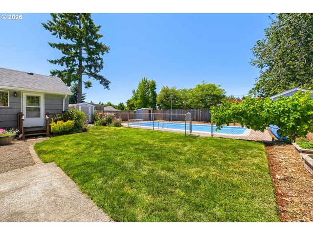 1107 Se 123RD Ave, Portland, OR 97233