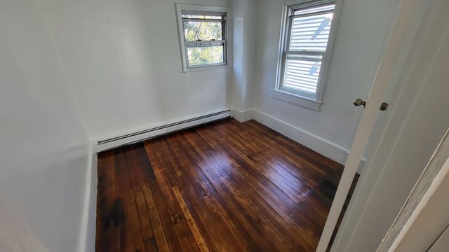 46 North Street, Lowell, MA 01852