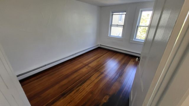 46 North Street, Lowell, MA 01852