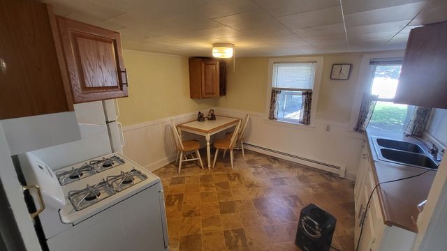 46 North Street, Lowell, MA 01852