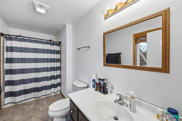103 Longworth Avenue, Alburnett, IA 52202