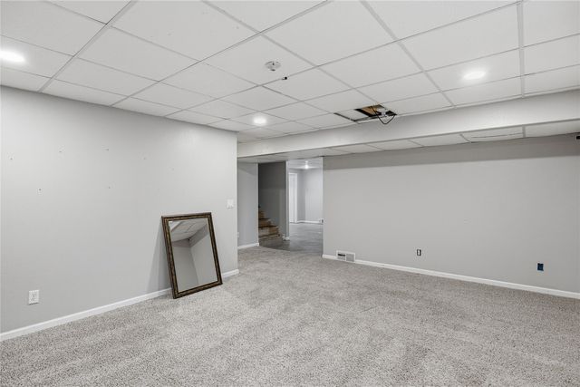 103 Longworth Avenue, Alburnett, IA 52202