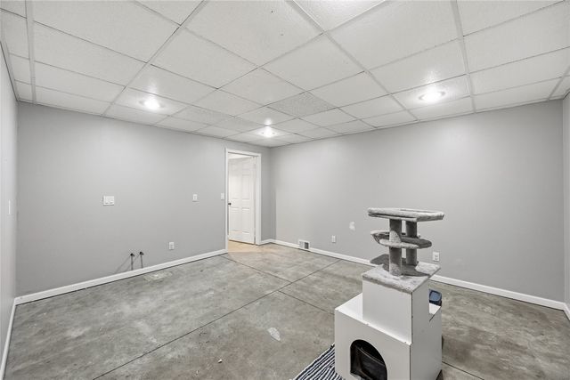 103 Longworth Avenue, Alburnett, IA 52202