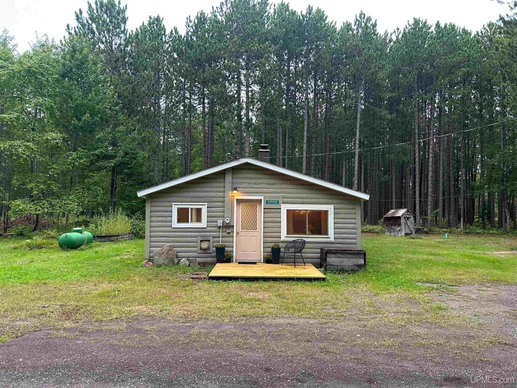 34446 E Harley Davidson Road, Lake Linden, MI 49945