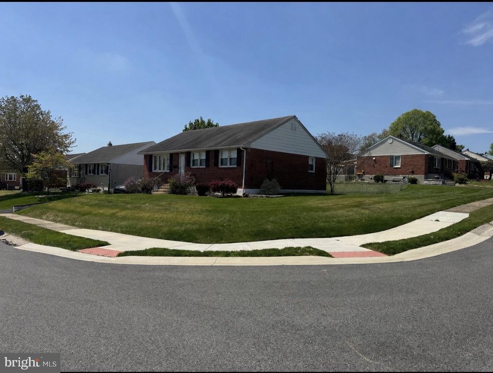 2307 FRANN DR, Wilmington, DE 19808