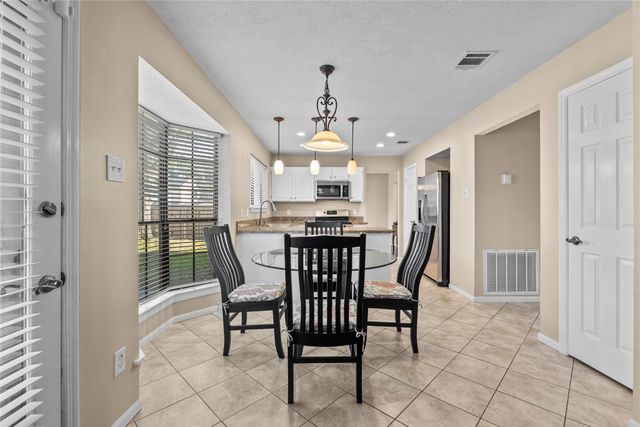 14567 Oak Chase Drive, Houston, TX 77062