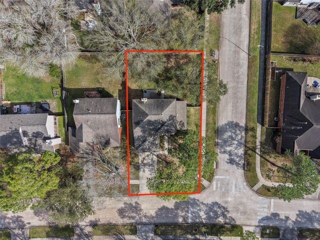 14567 Oak Chase Drive, Houston, TX 77062