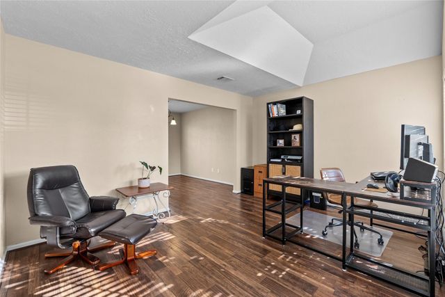 14567 Oak Chase Drive, Houston, TX 77062