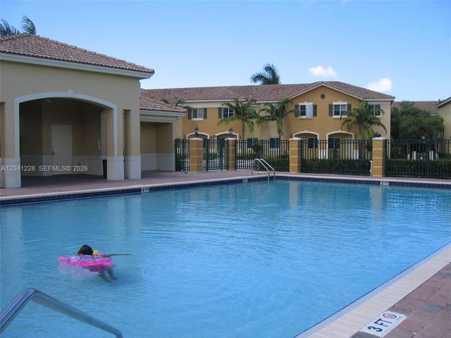 2973 SE 15th Ter, Homestead, FL 33035