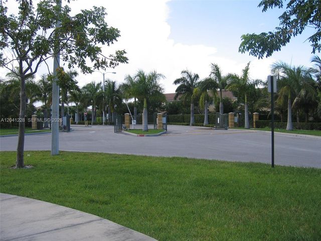2973 SE 15th Ter, Homestead, FL 33035