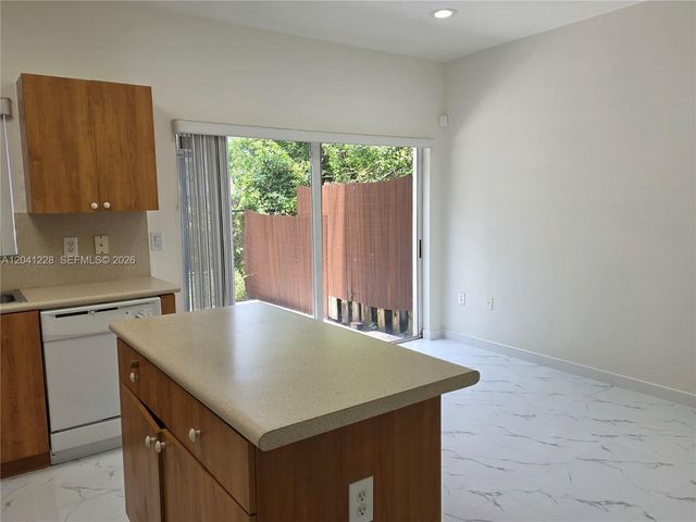 2973 SE 15th Ter, Homestead, FL 33035