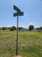 1909 N 16th Street, Fort Pierce, FL 34950