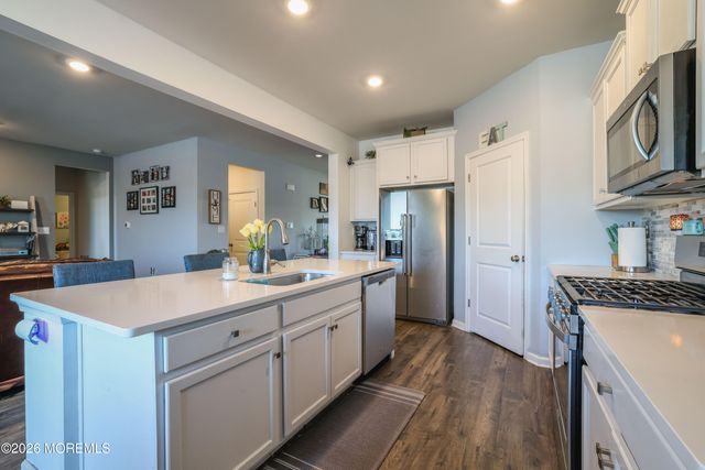 167 Ashburn Avenue, Manahawkin, NJ 08050