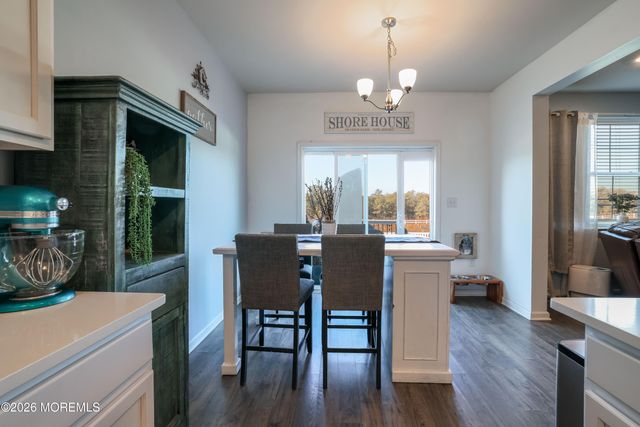 167 Ashburn Avenue, Manahawkin, NJ 08050