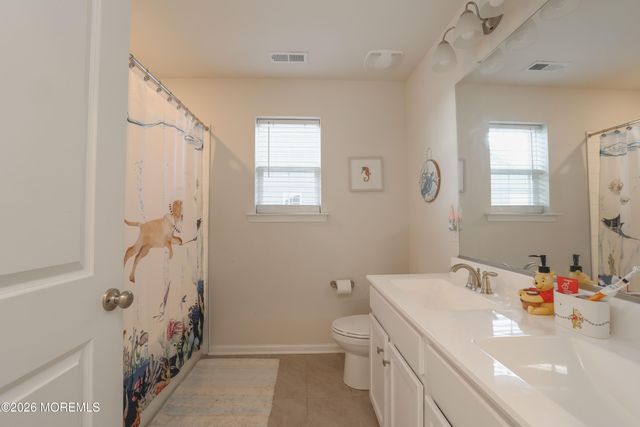 167 Ashburn Avenue, Manahawkin, NJ 08050