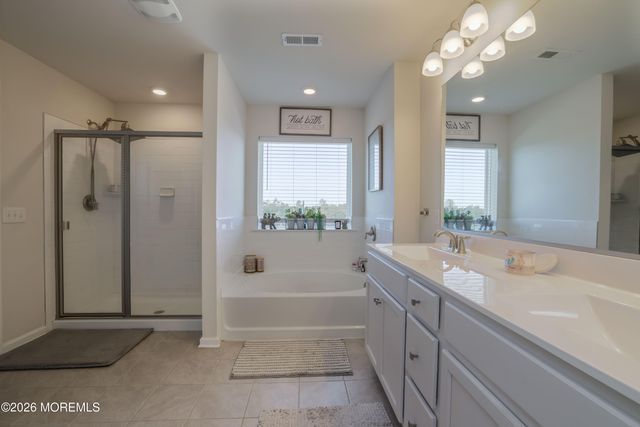 167 Ashburn Avenue, Manahawkin, NJ 08050