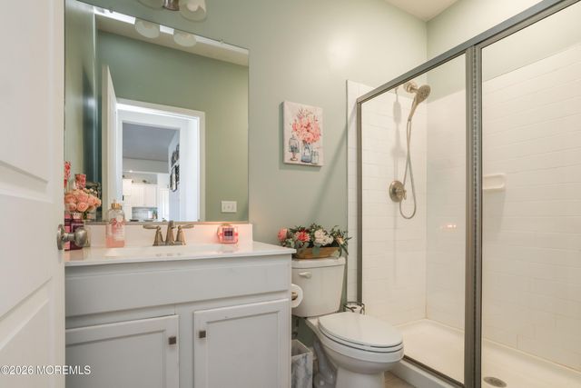 167 Ashburn Avenue, Manahawkin, NJ 08050