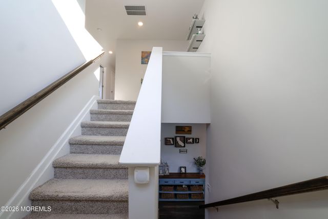 167 Ashburn Avenue, Manahawkin, NJ 08050