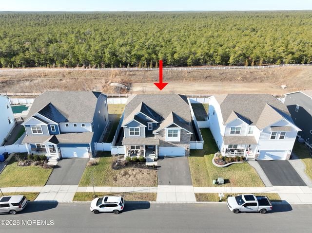 167 Ashburn Avenue, Manahawkin, NJ 08050