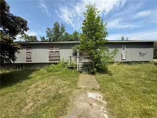 1270 English Road, Greece, NY 14616