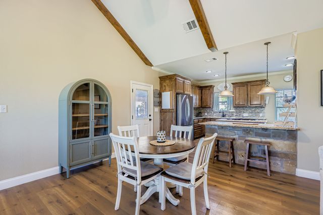 785 Schneider Road, Howe, TX 75459