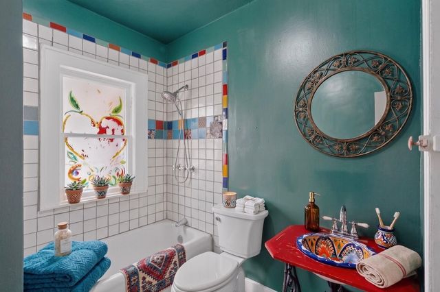 717 Gold Avenue SE, Albuquerque, NM 87102