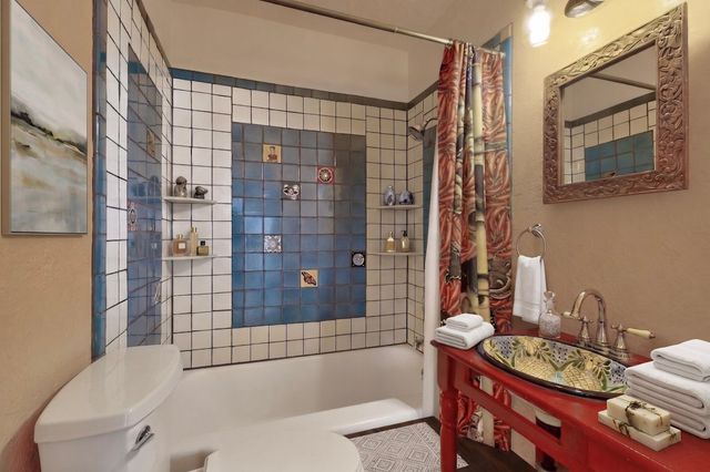 717 Gold Avenue SE, Albuquerque, NM 87102