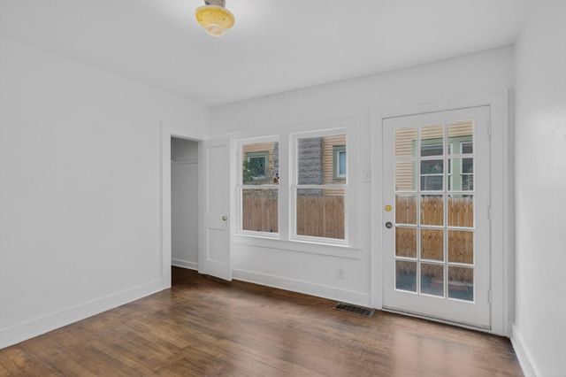 717 Gold Avenue SE, Albuquerque, NM 87102